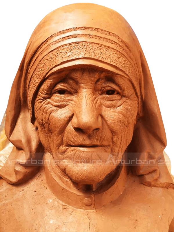 Mother Teresa Statue