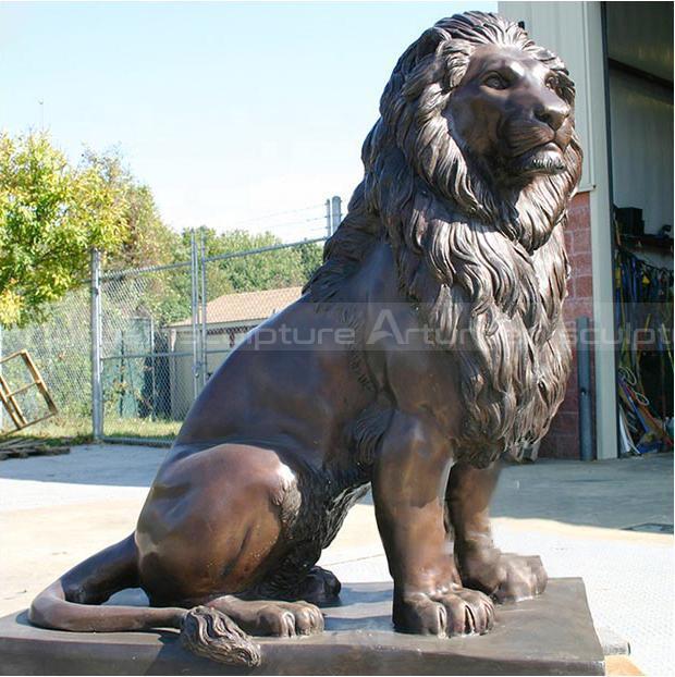high quality lion sculpture