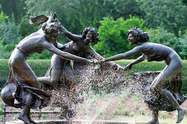 three dancing maidens