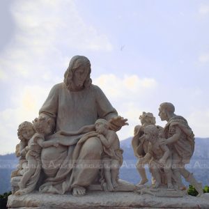 Sitting Jesus statue