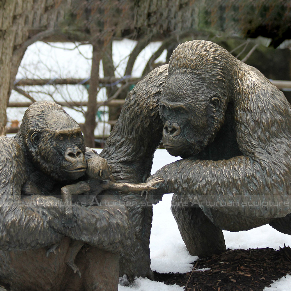 gorilla family statue