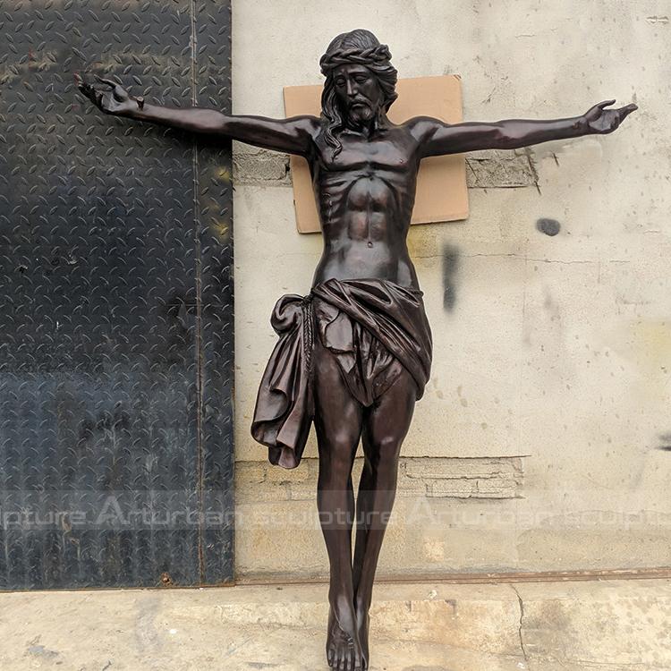 Jesus crucifixion statue