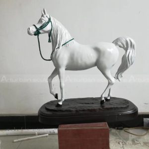 collectible horse figurines