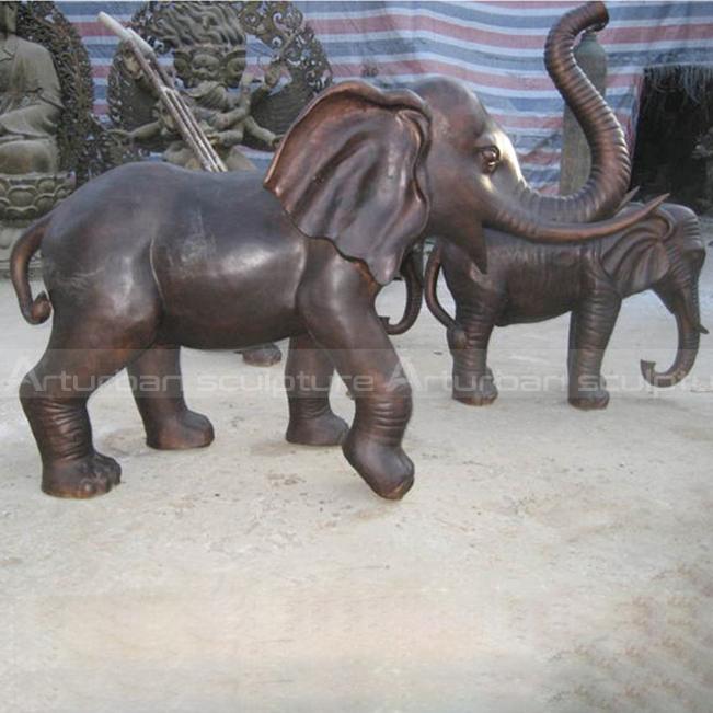 little elephant statue