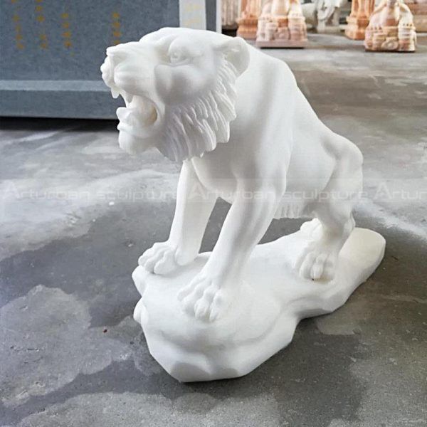 white tiger sculpture