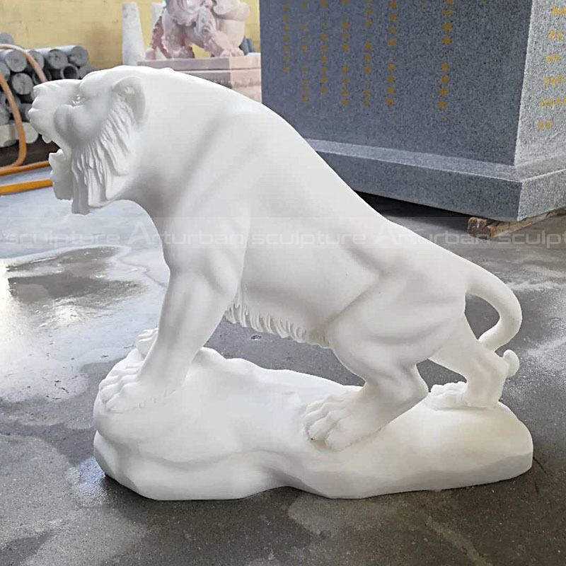 white tiger sculpture