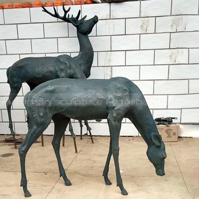 stag and doe garden statue