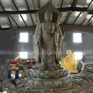 sakyamuni statue