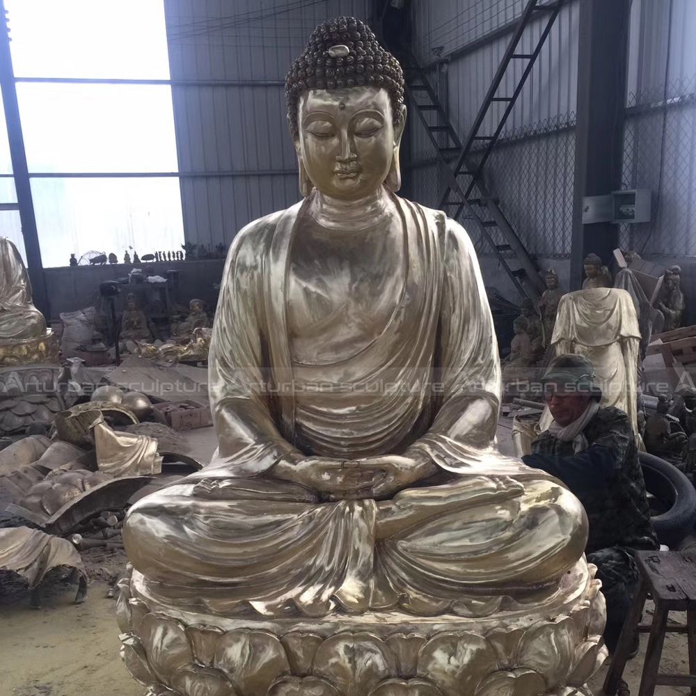 gautam buddha golden statue