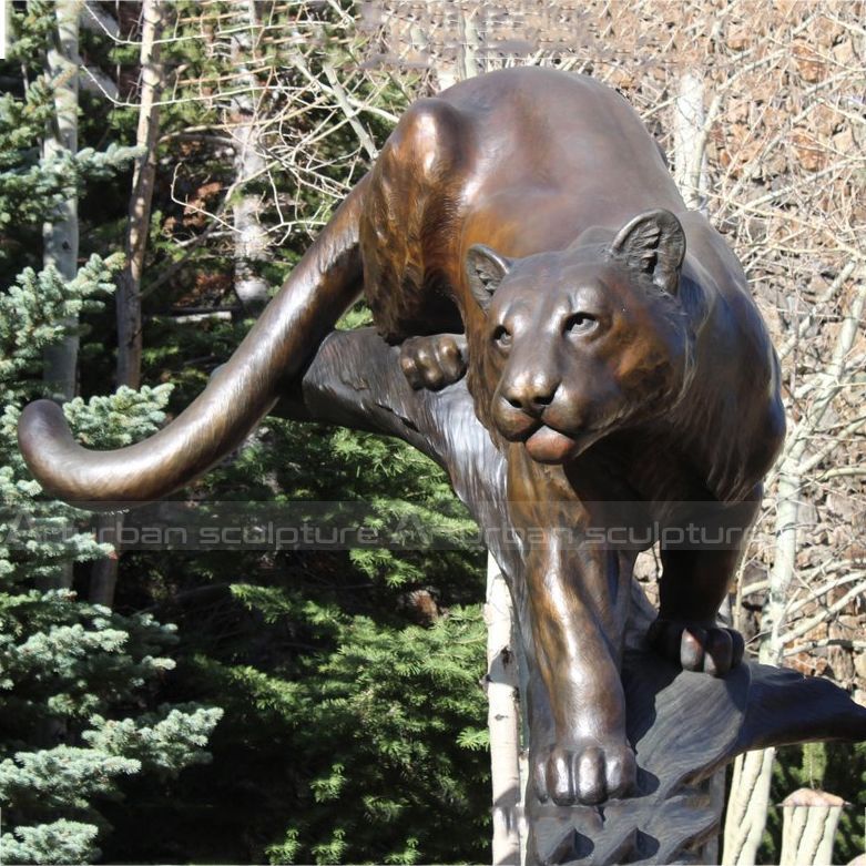 female lion statue