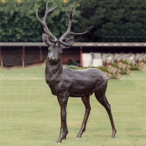 deer lawn ornaments statues