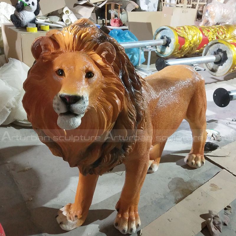 realistic lion statue