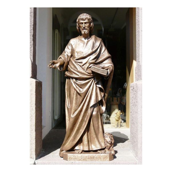 st mark statue