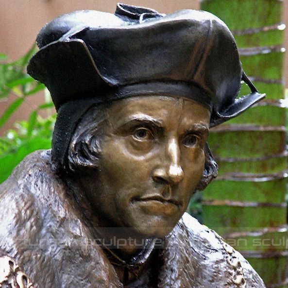 saint thomas more statue