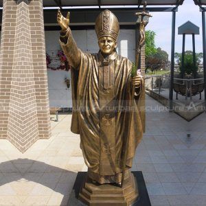 pope john paul ii statue