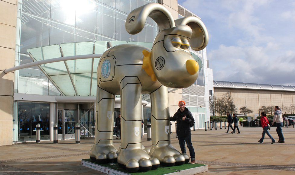 The Gromit sculpture