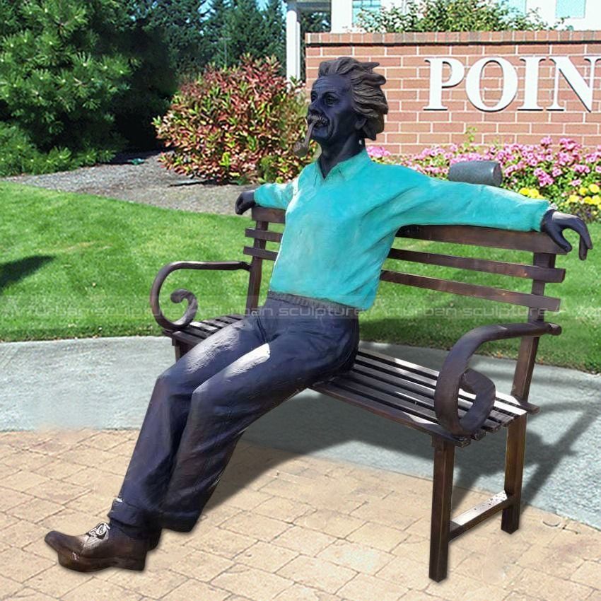 Albert Einstein Bronze Statue