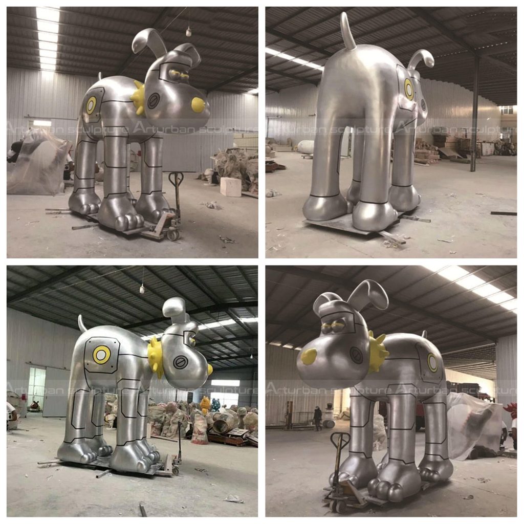 factory of making Gromit sculpture
