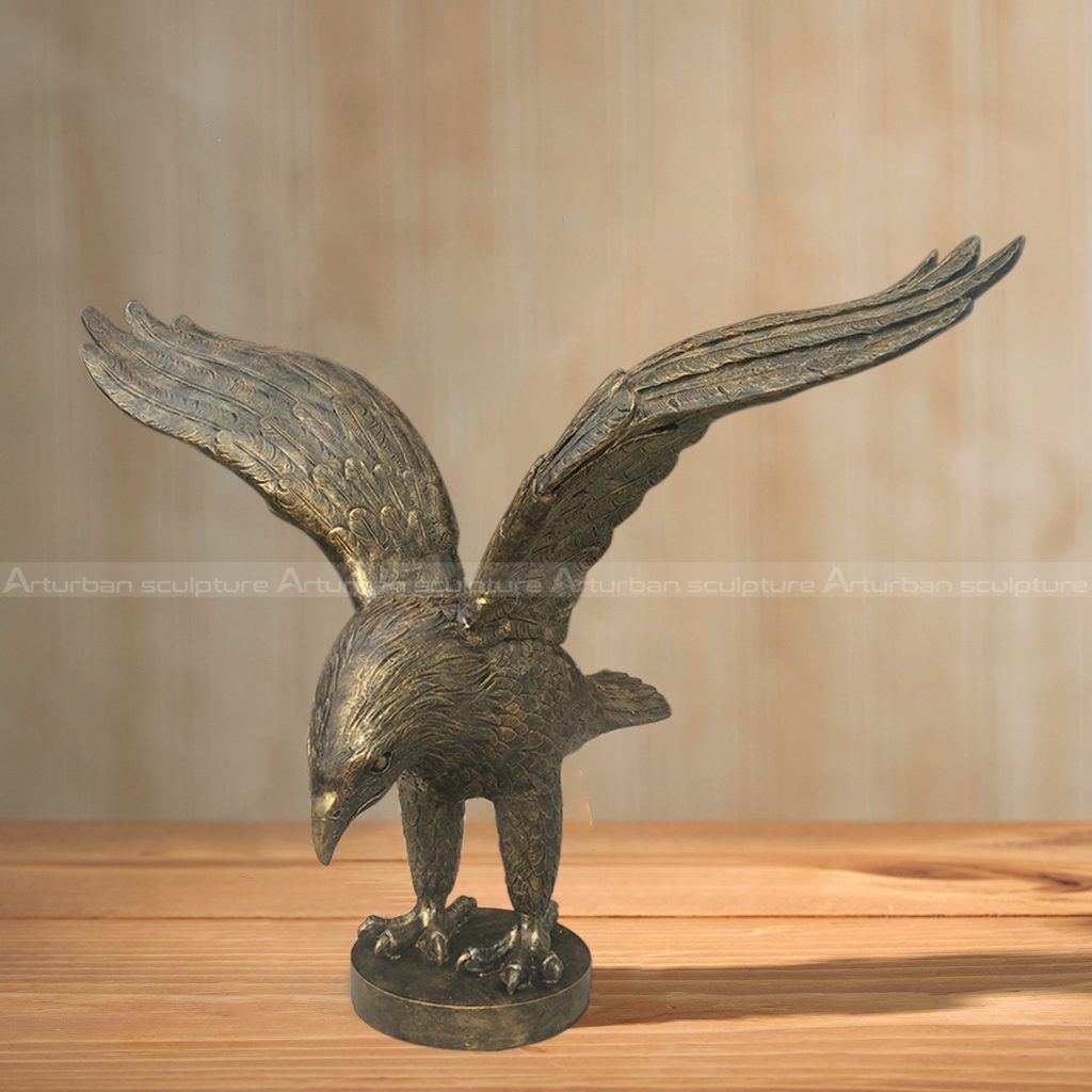 eagle bronze statue