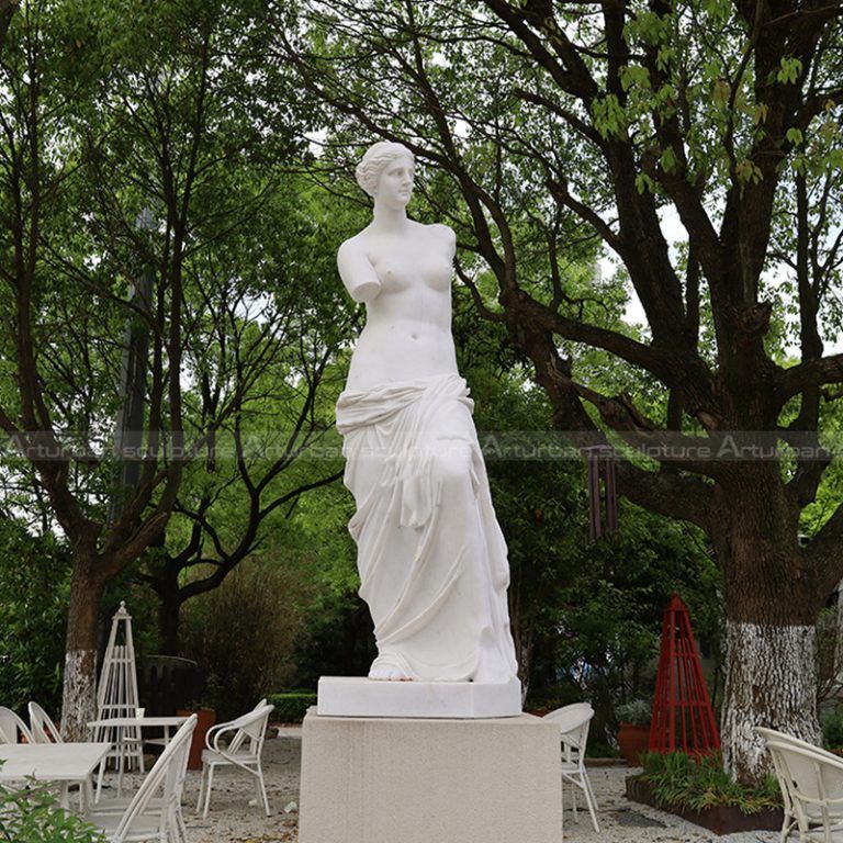 تمثال فينوس بدون ذراعين