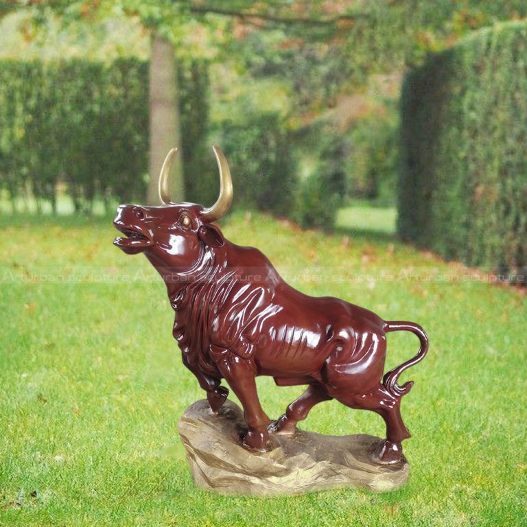 Escultura de Vaca de Bronze
