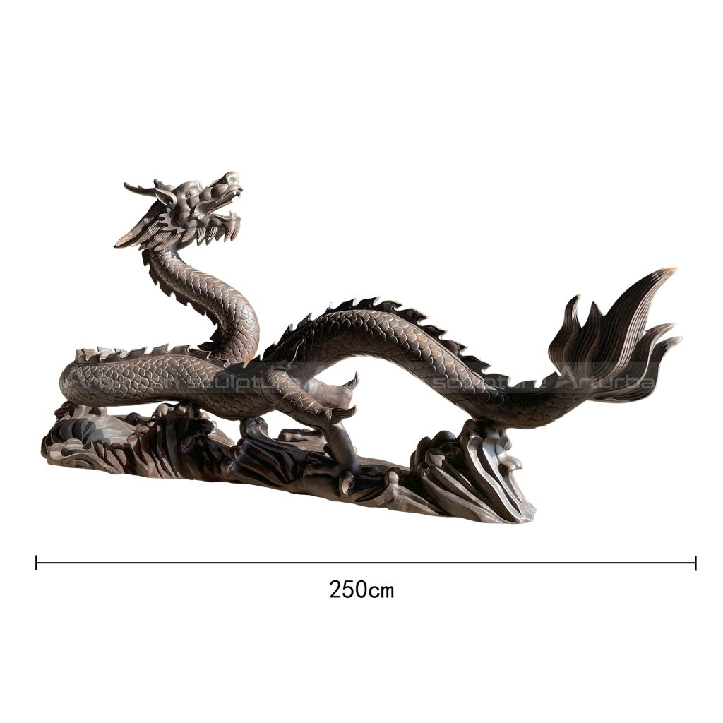 dragon sculpture