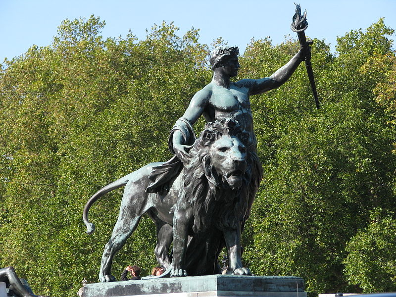 Buckingham Palace Lion Statue