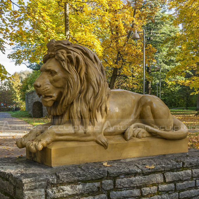 resting lion statue