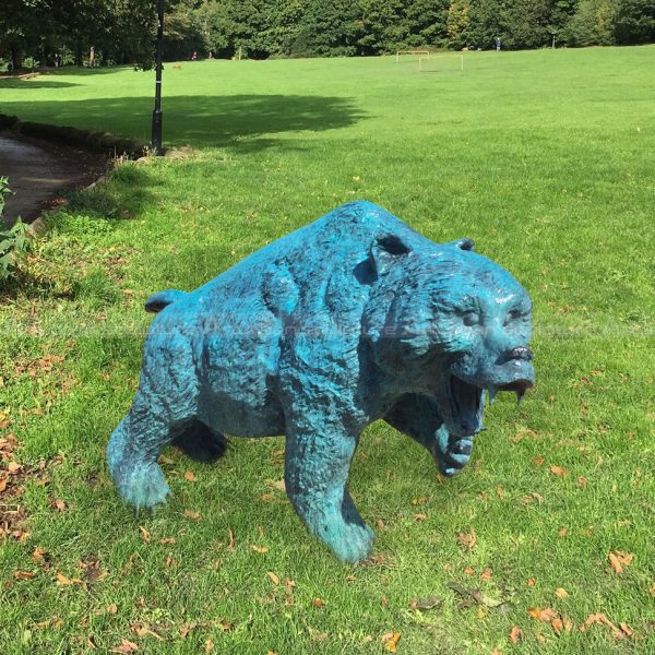 outdoor bear sculpture