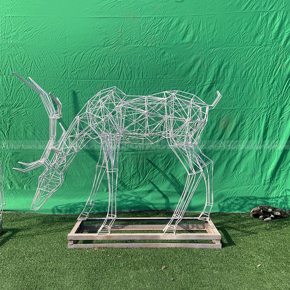 wire deer sculpture