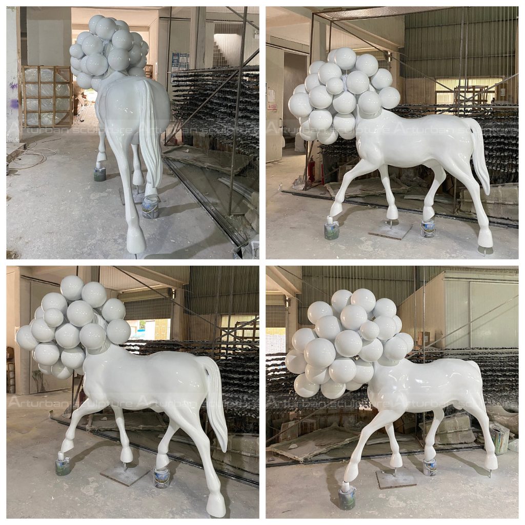 horse art sculpture