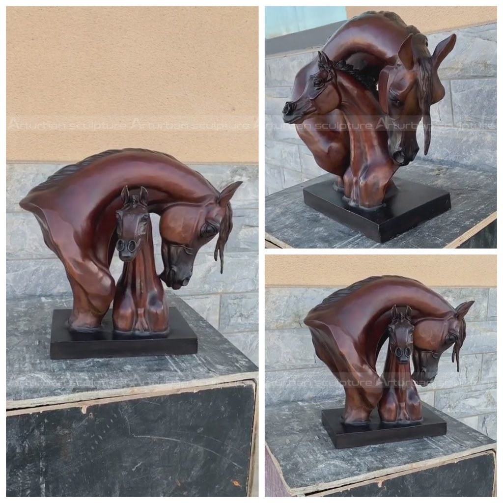 horse head metal sculpture