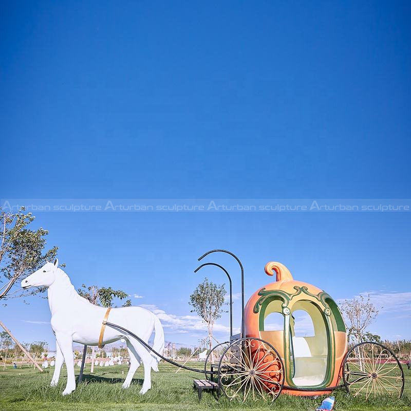 horse and carriage sculpture