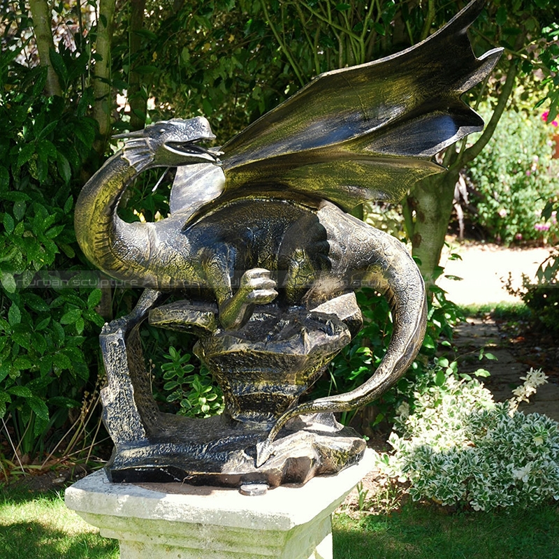 dragon sculpture outdoor