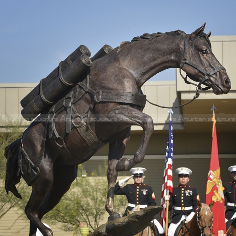 war horse sculpture