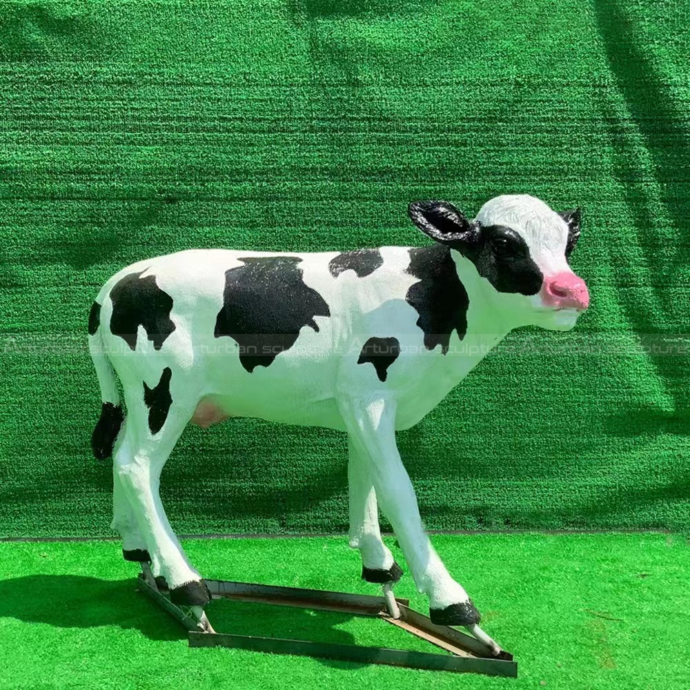 dairy cow statue