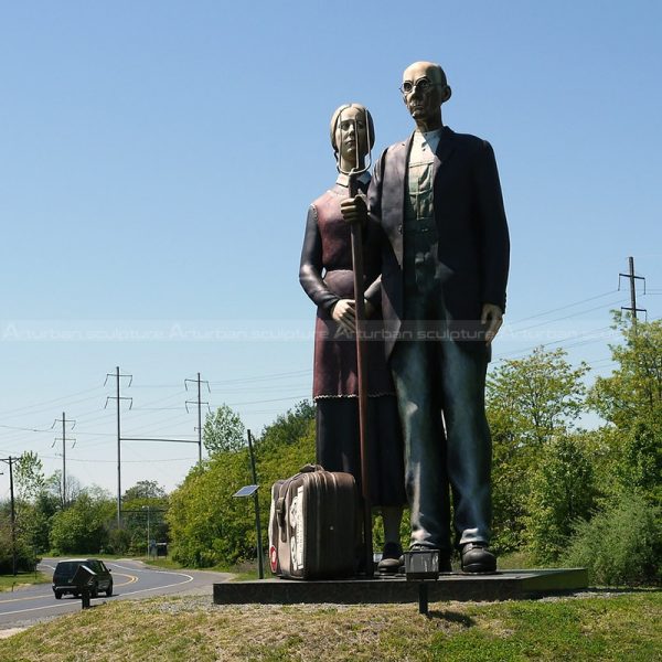 Giant American Gothic Statue