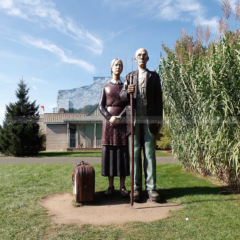Giant American Gothic Statue