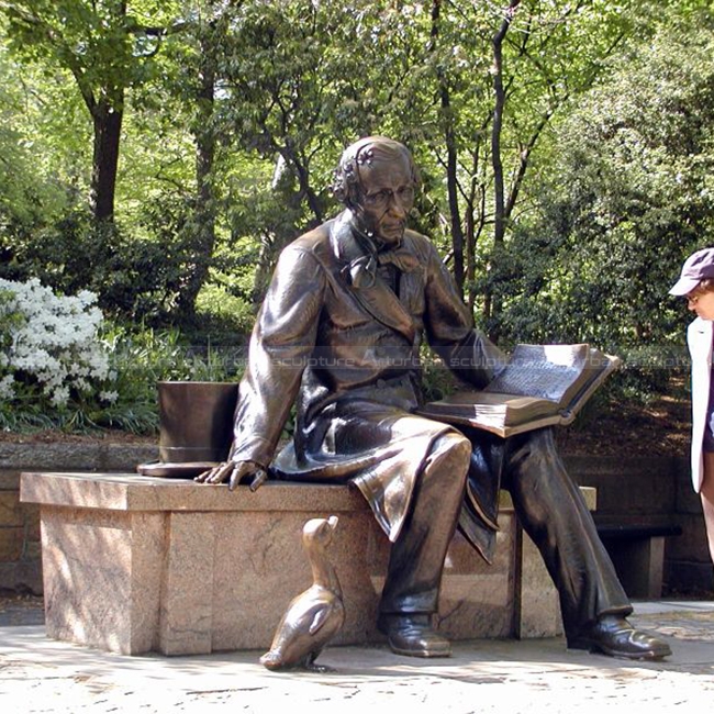 statue of hans christian andersen