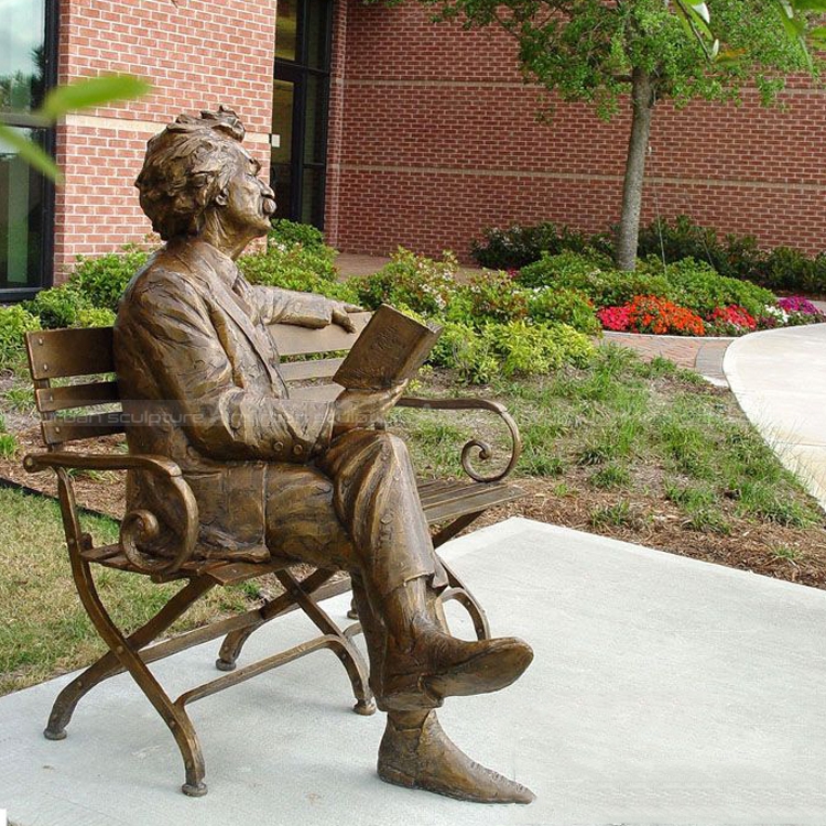 mark twain bench sculpture