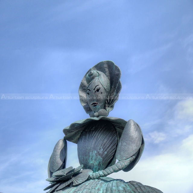 abstract woman statue