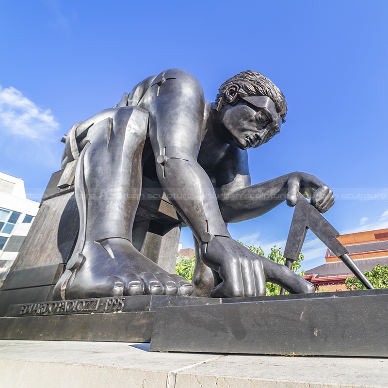 newton sculpture