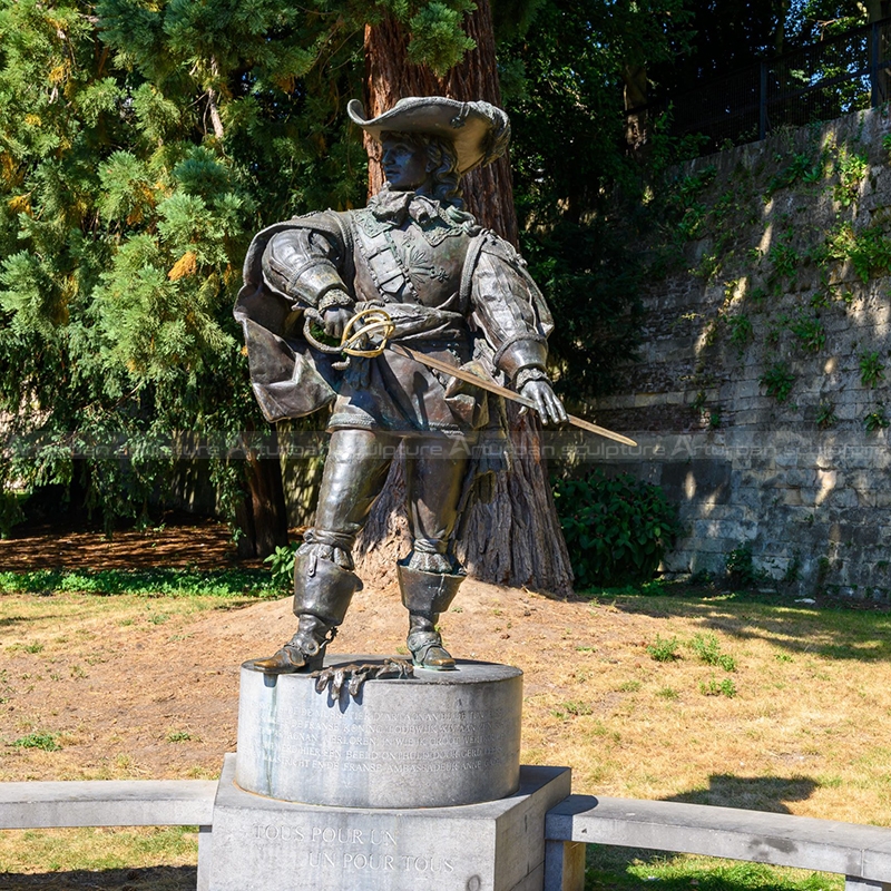 d artagnan monument