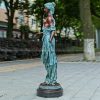 grecian woman statue