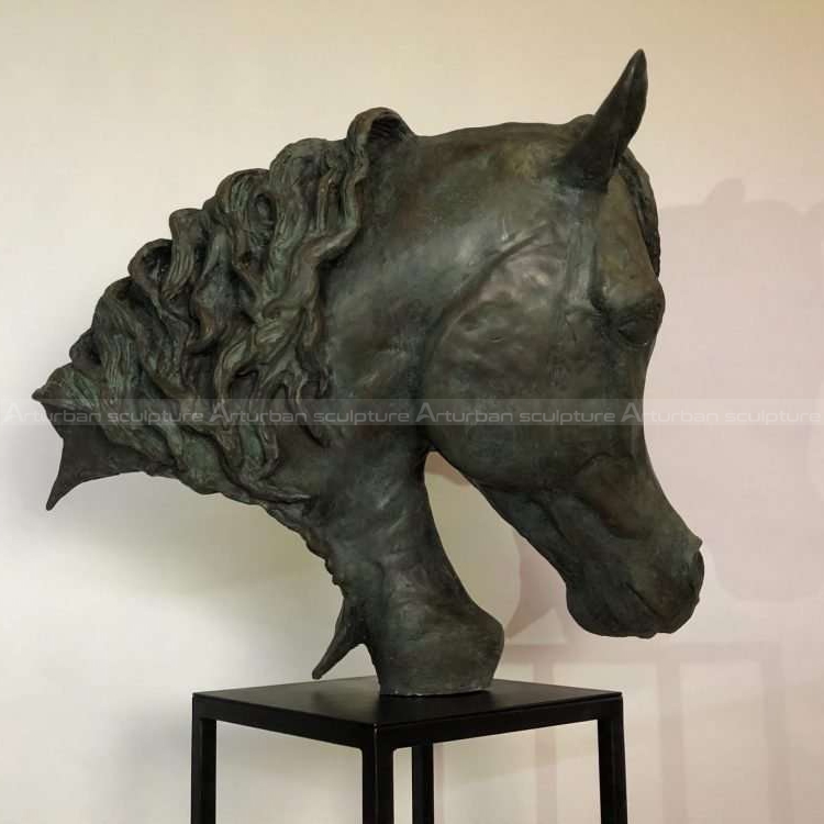 horse head statue decor