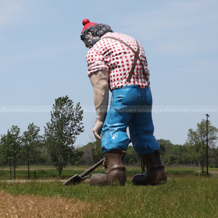 paul bunyan sculpture