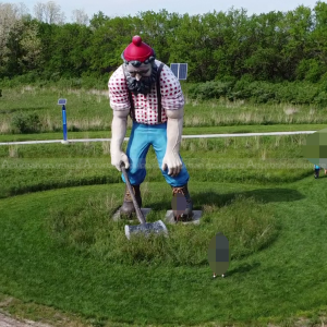 paul bunyan sculpture