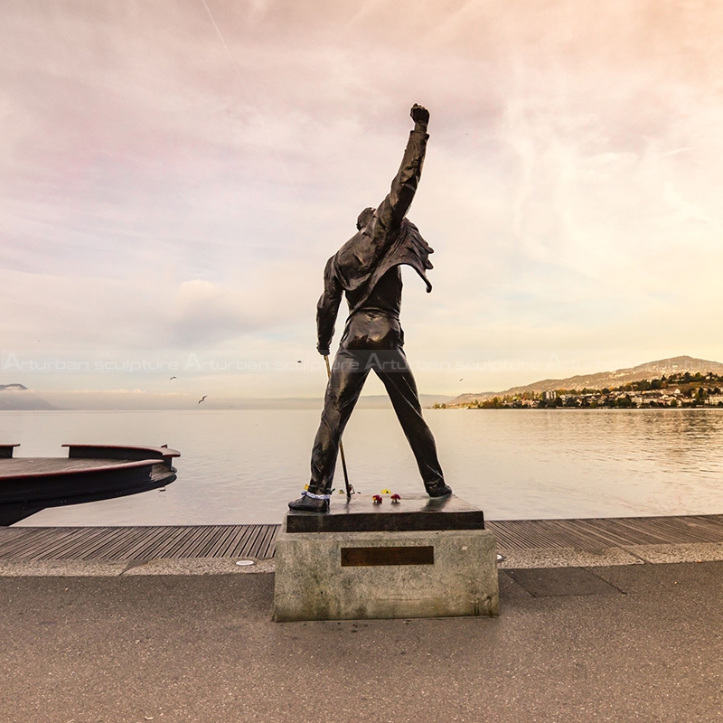 freddie mercury sculpture