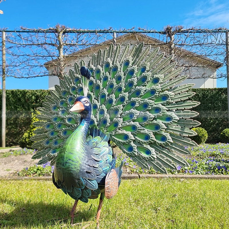 peacock sculpture for garden