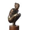 nude lady statue